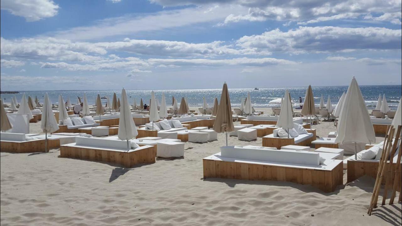 Exceptionnel ! Appartement Vue Imprenable Sur Mer. การ์นง-ปลาจ ภายนอก รูปภาพ