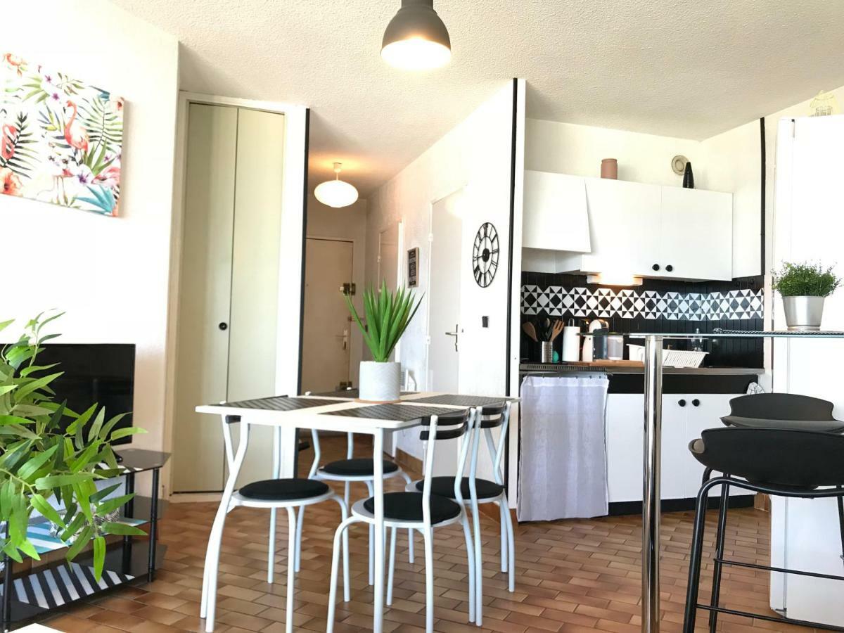 Exceptionnel ! Appartement Vue Imprenable Sur Mer. การ์นง-ปลาจ ภายนอก รูปภาพ